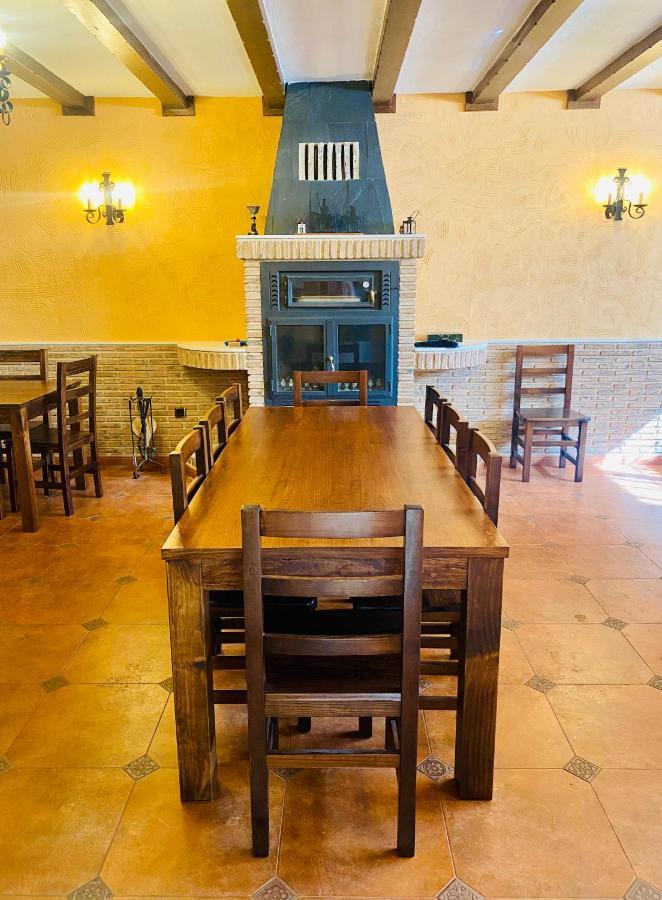 La Choza De Nolasco Valdeganga Ngoại thất bức ảnh